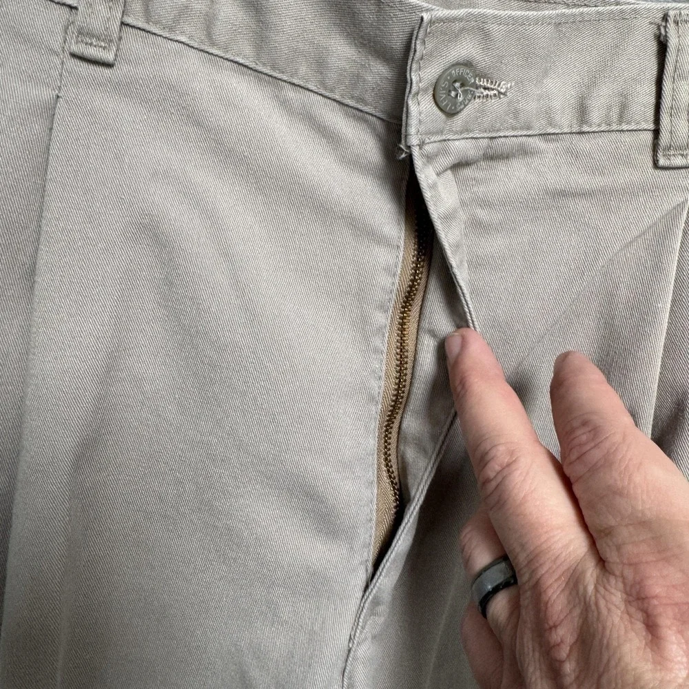 Levis Officer Corps Pants Mens 36x28 Gray Pleated Chino Relaxed Fit‎ Cotton USA
